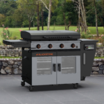 Blackstone Bronco Outdoor Combo Griddle 4-Burner 36 inch Propane Flat Top Grill with Vertical Pellet Smoker - Image 3