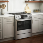 Bosch 800 Series Gas Slide-in Range - Image 5