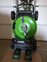 Greenworks 80V 21-Inch Self-Propelled Lawn Mowers - Image 3