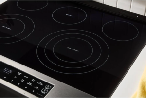 Whirlpool 30" Slide-In Electric Range with Frozen Bake Technology - Image 11